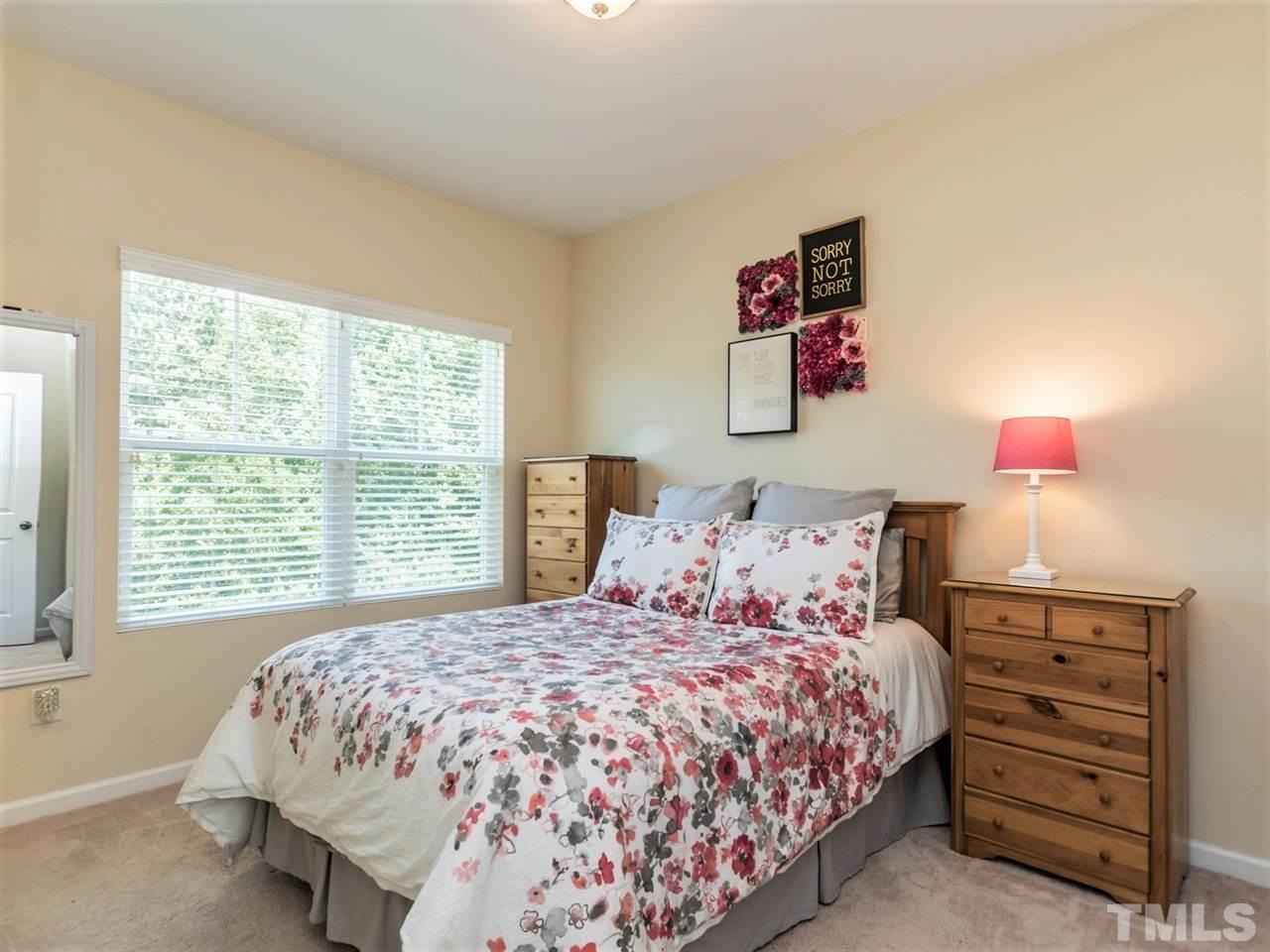 1529 Crafton Way Raleigh, NC 27607 - Photo 15 of 26