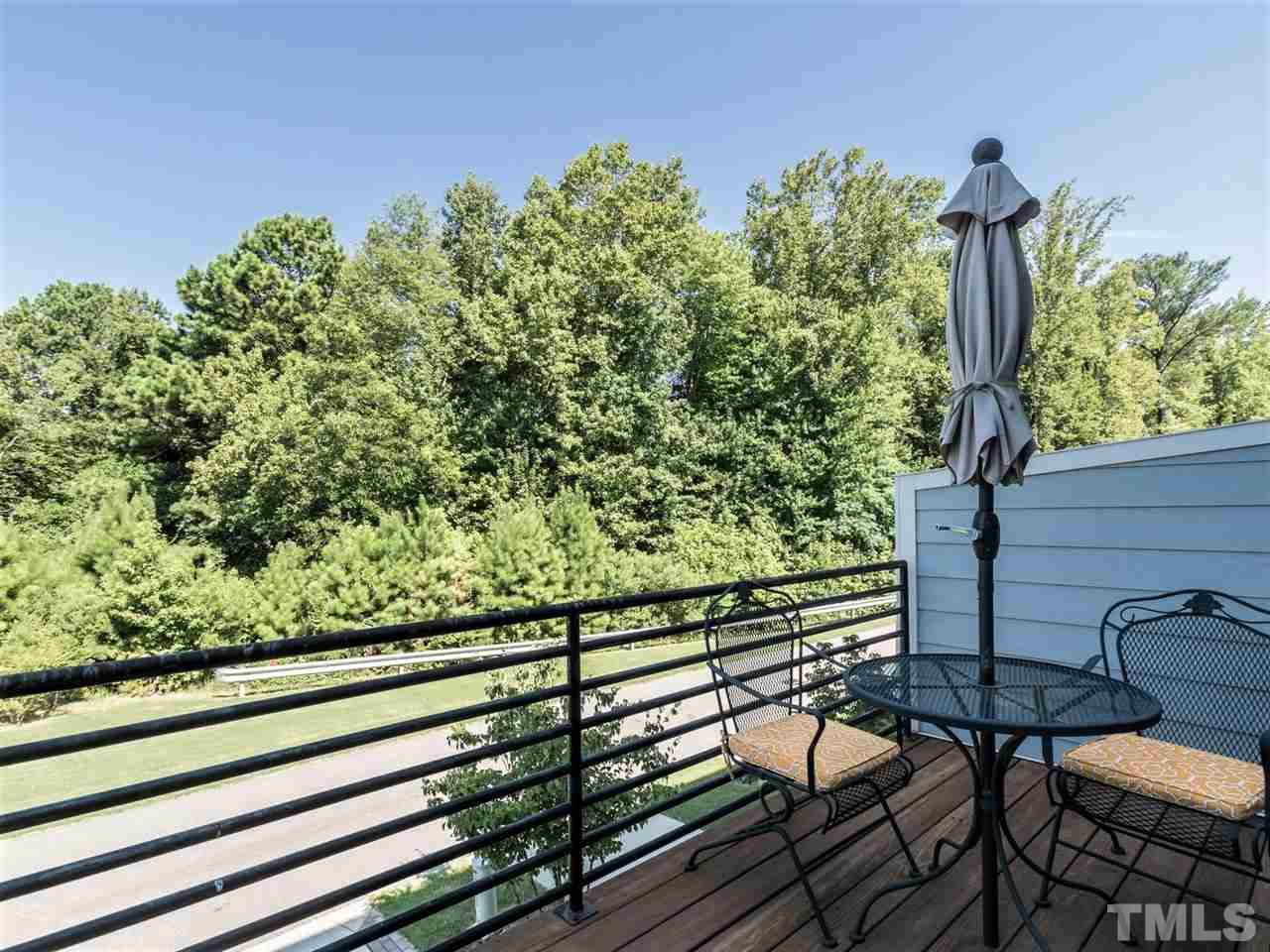 1529 Crafton Way Raleigh, NC 27607 - Photo 10 of 26
