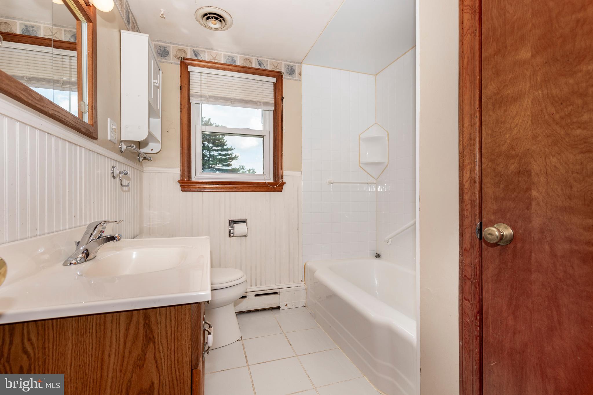 2061 Bethel Road Finksburg, MD 21048 - Photo 35 of 67 main floor bath
