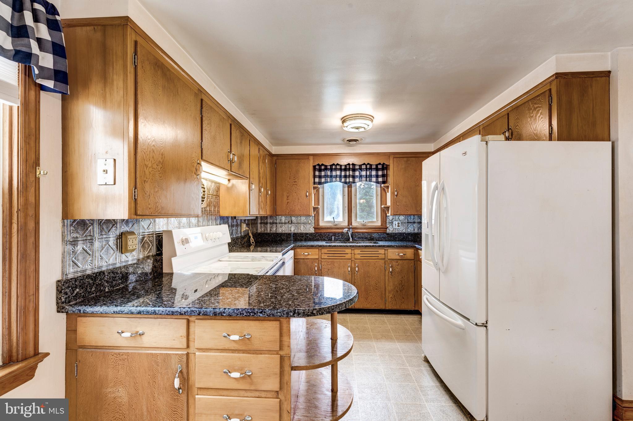 2061 Bethel Road Finksburg, MD 21048 - Photo 42 of 67 main level kitchen