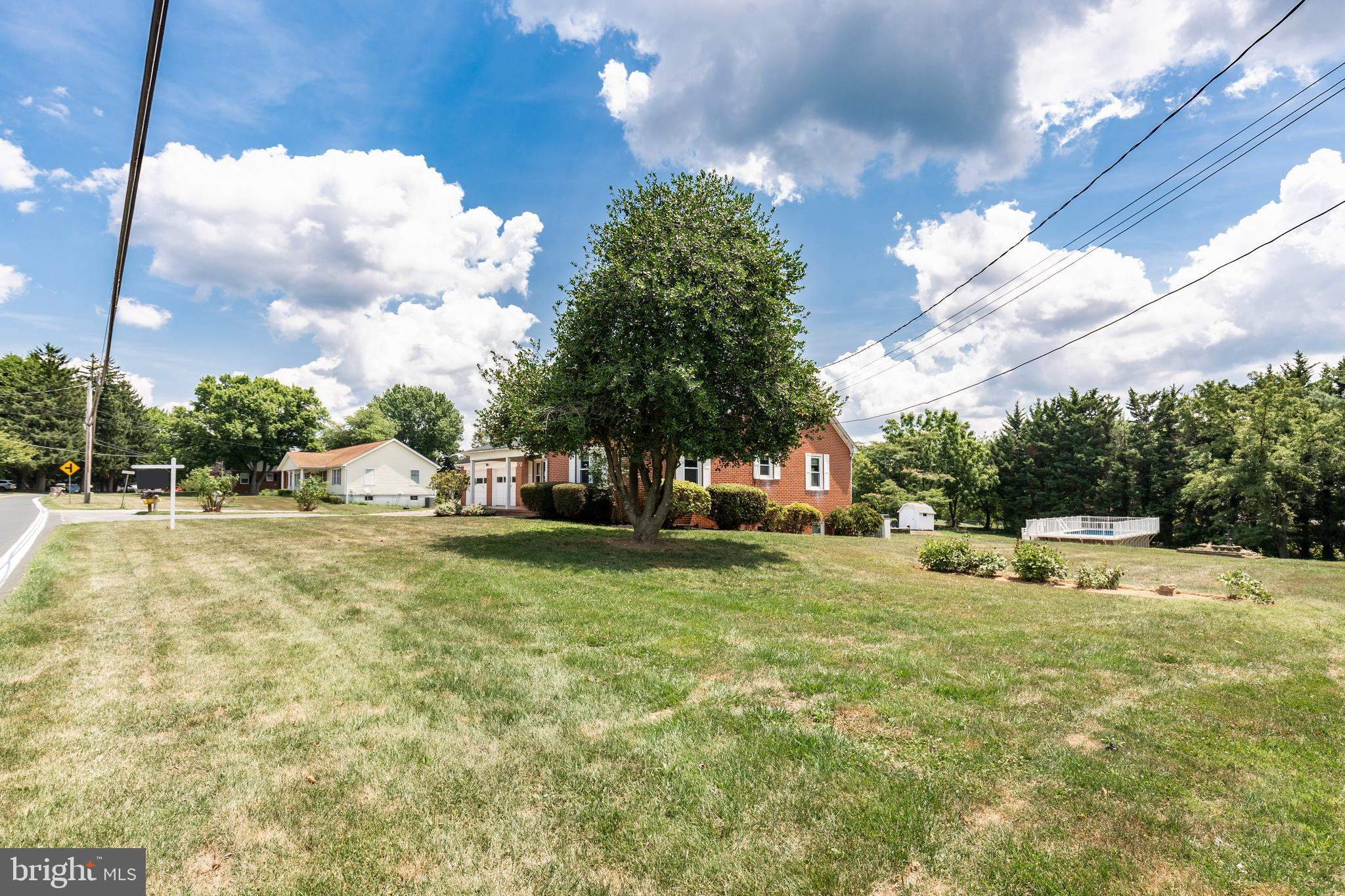 2061 Bethel Road Finksburg, MD 21048 - Photo 6 of 67 sideyard