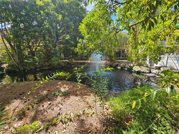 $2,500 | 3625 Square W Lane, Unit 4, Sarasota, FL 34238