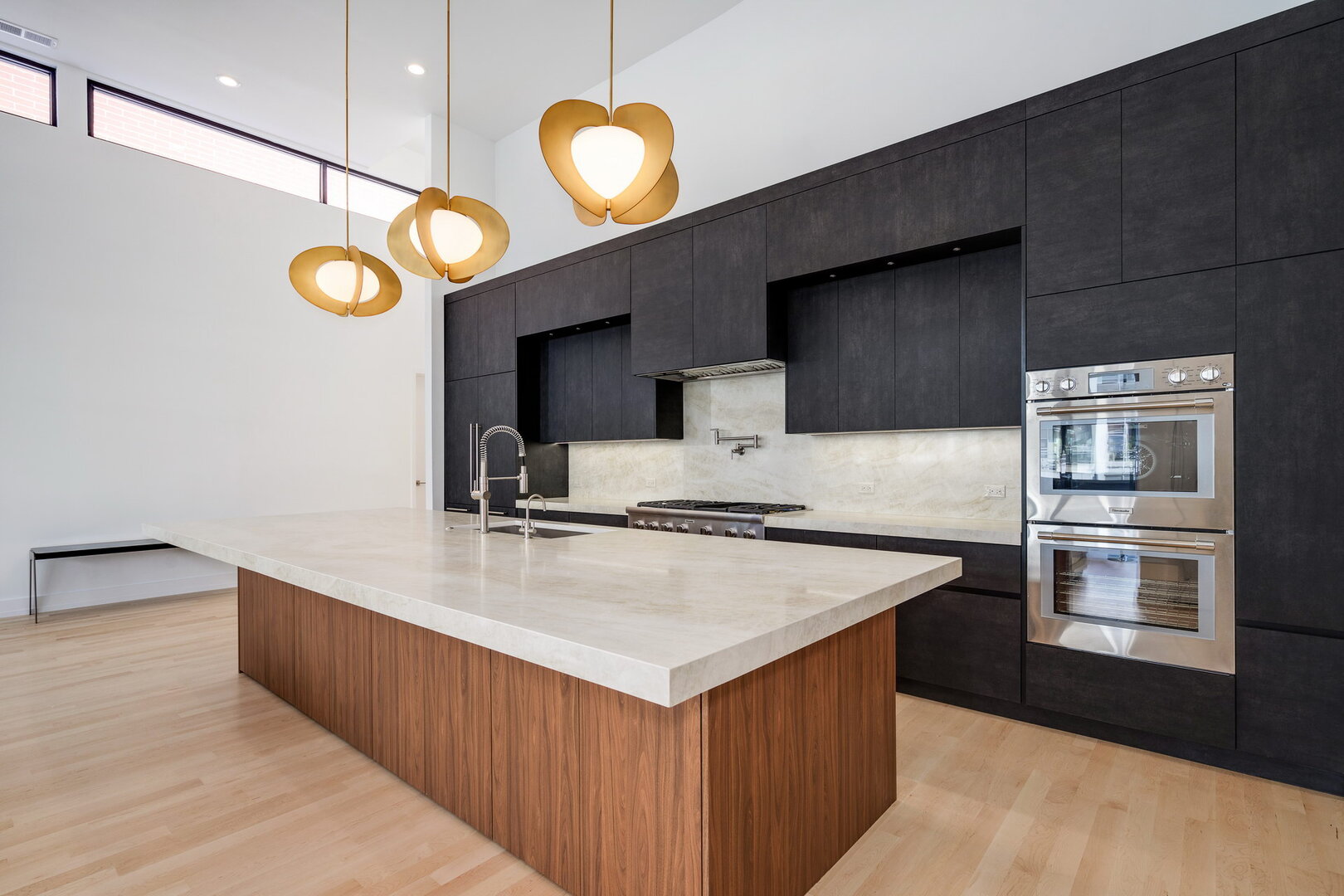 1219 West Madison Street, Unit PH Chicago, IL 60607 - Photo 8 of 45 Gallery Image 8
