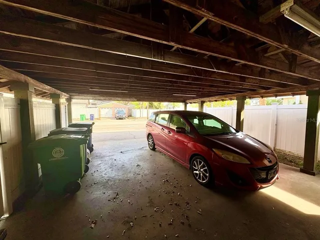 $2,500 | 302 West Haya Street, Tampa, FL 33603