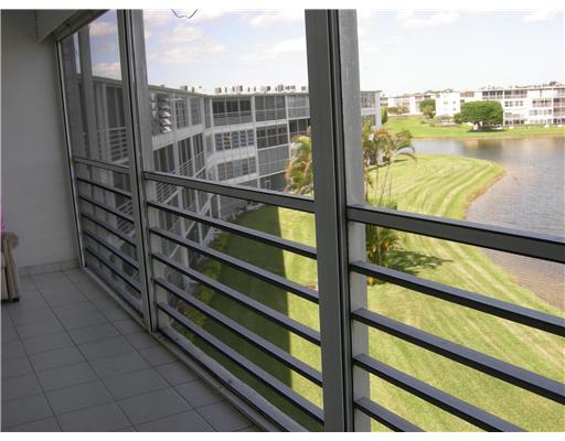 4023 Exeter, Unit 4023 Boca Raton, FL 33434 - Photo 8 of 12 Additional Photo