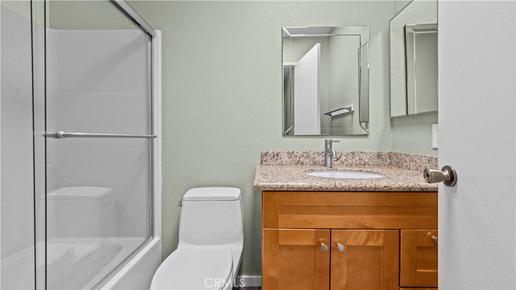 1013 West Linden Street, Unit 7 Riverside, CA 92507 - Photo 12 of 35
