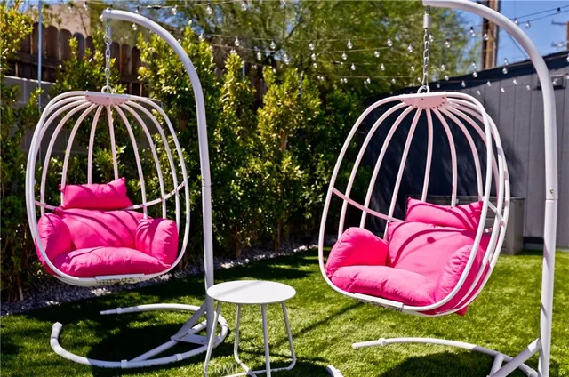 $8,000 | 2775 North Junipero Avenue, Palm Springs, CA 92262