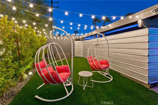 $8,000 | 2775 North Junipero Avenue, Palm Springs, CA 92262