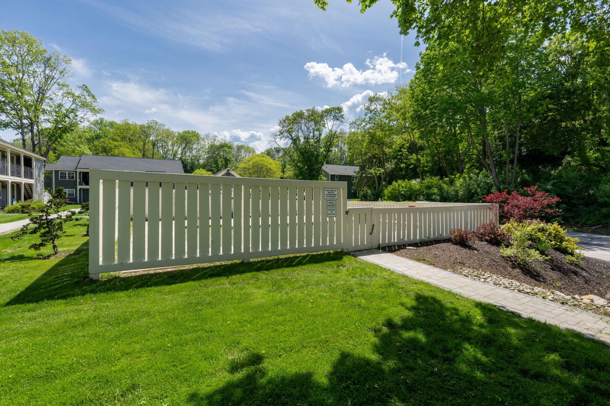 48 Cricket Brook Dover, NH 03820 - Photo 4 of 26