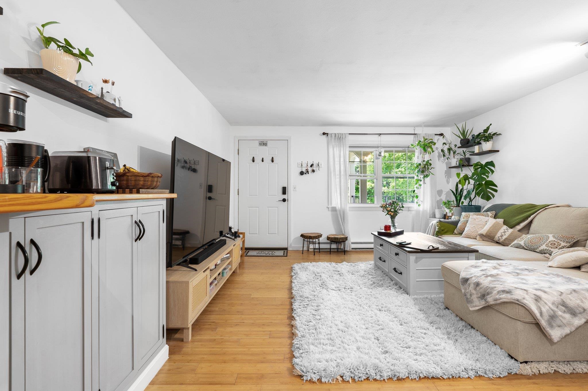 48 Cricket Brook Dover, NH 03820 - Photo 8 of 26