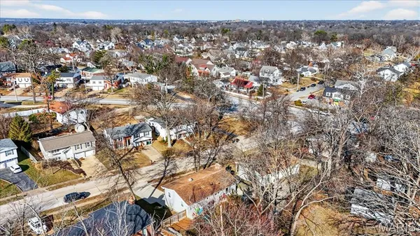 $464,000 | 524 Hickory Hollow Lane, St. Louis, MO 63122