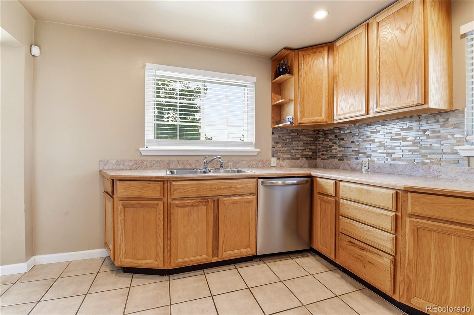 16600 East Arapahoe Road Foxfield, CO 80016 - Photo 15 of 26