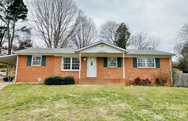$1,300 | 1025 Shenandoah Drive, Gastonia, NC 28052