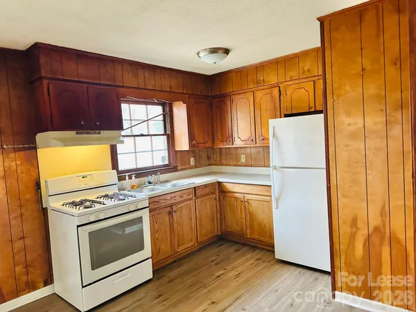 $1,300 | 1025 Shenandoah Drive, Gastonia, NC 28052