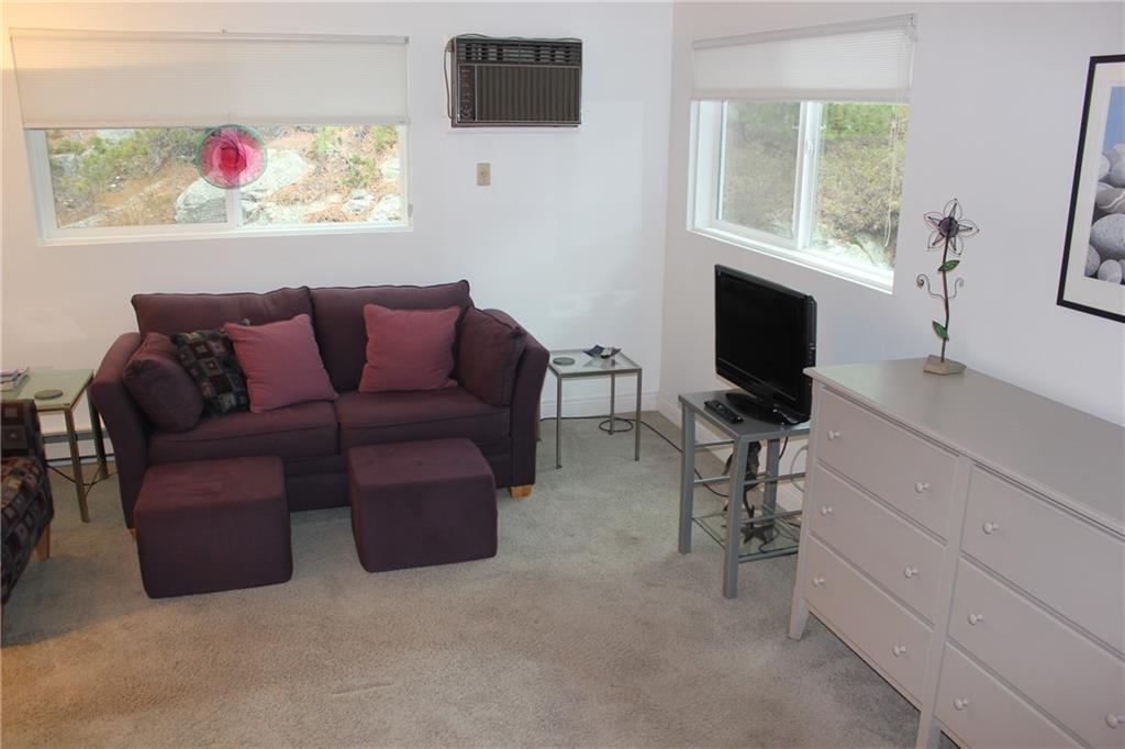 60 Pine Hill Road, Unit 310 York, ME 03902 - Photo 4 of 18 Photo
