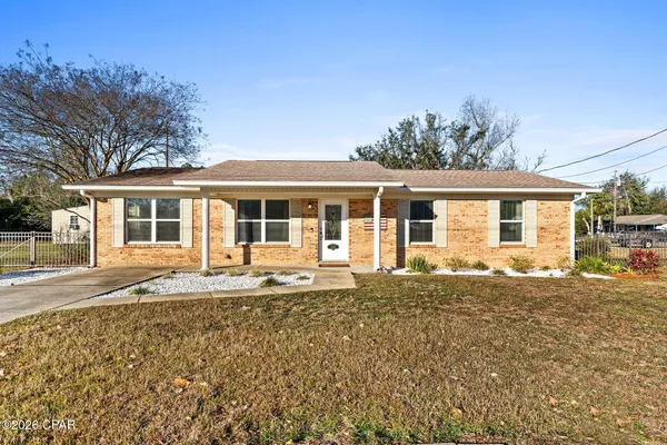 $2,000 | 1006 Tennessee Avenue, Lynn Haven, FL 32444