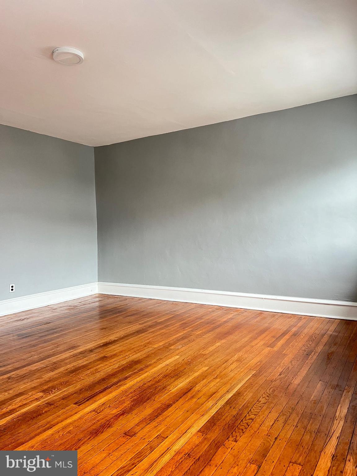 512 Glendale Road Upper Darby, PA 19082 - Photo 13 of 26