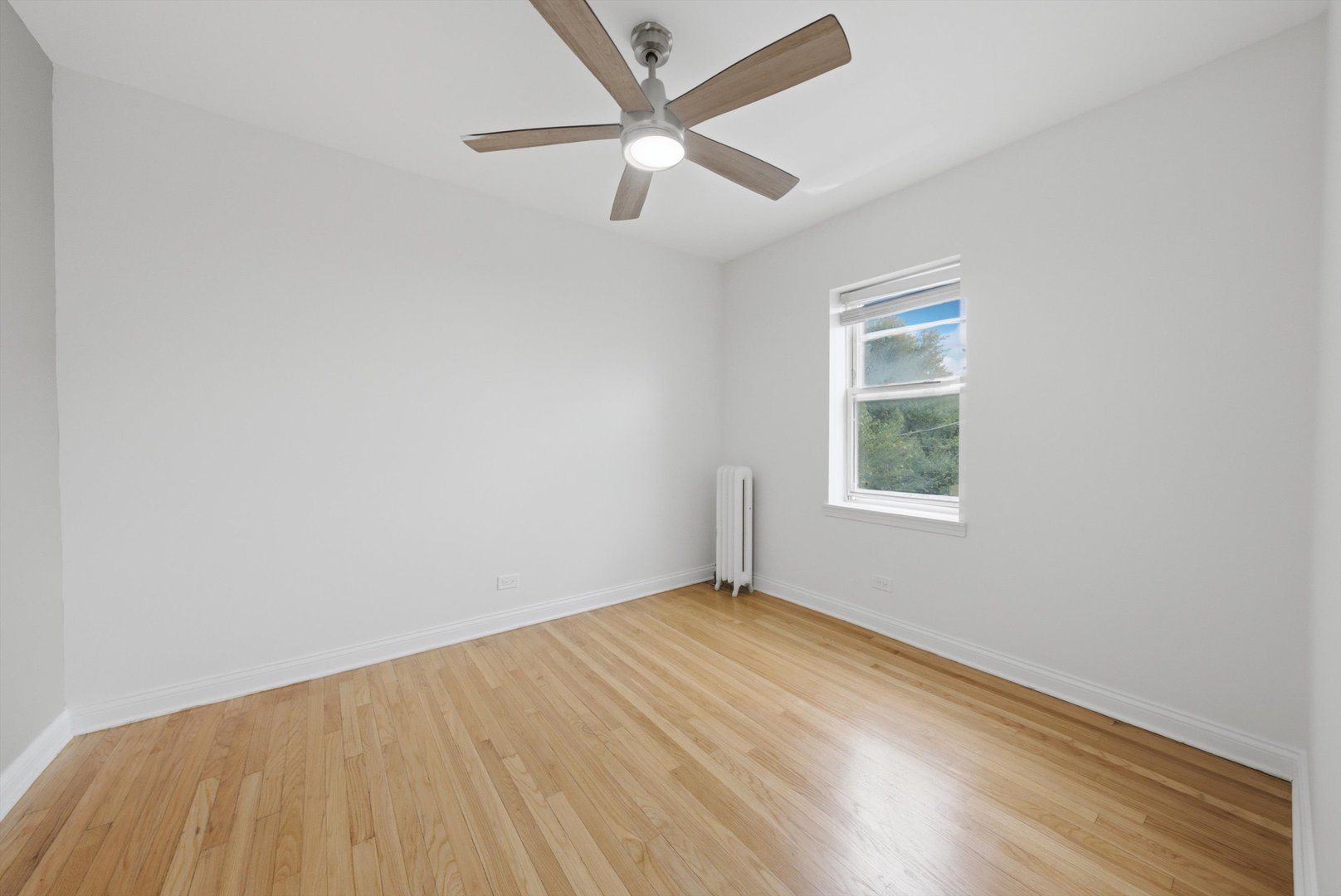 52 Forest Avenue, Unit 2N Riverside, IL 60546 - Photo 25 of 40 Gallery Image 25