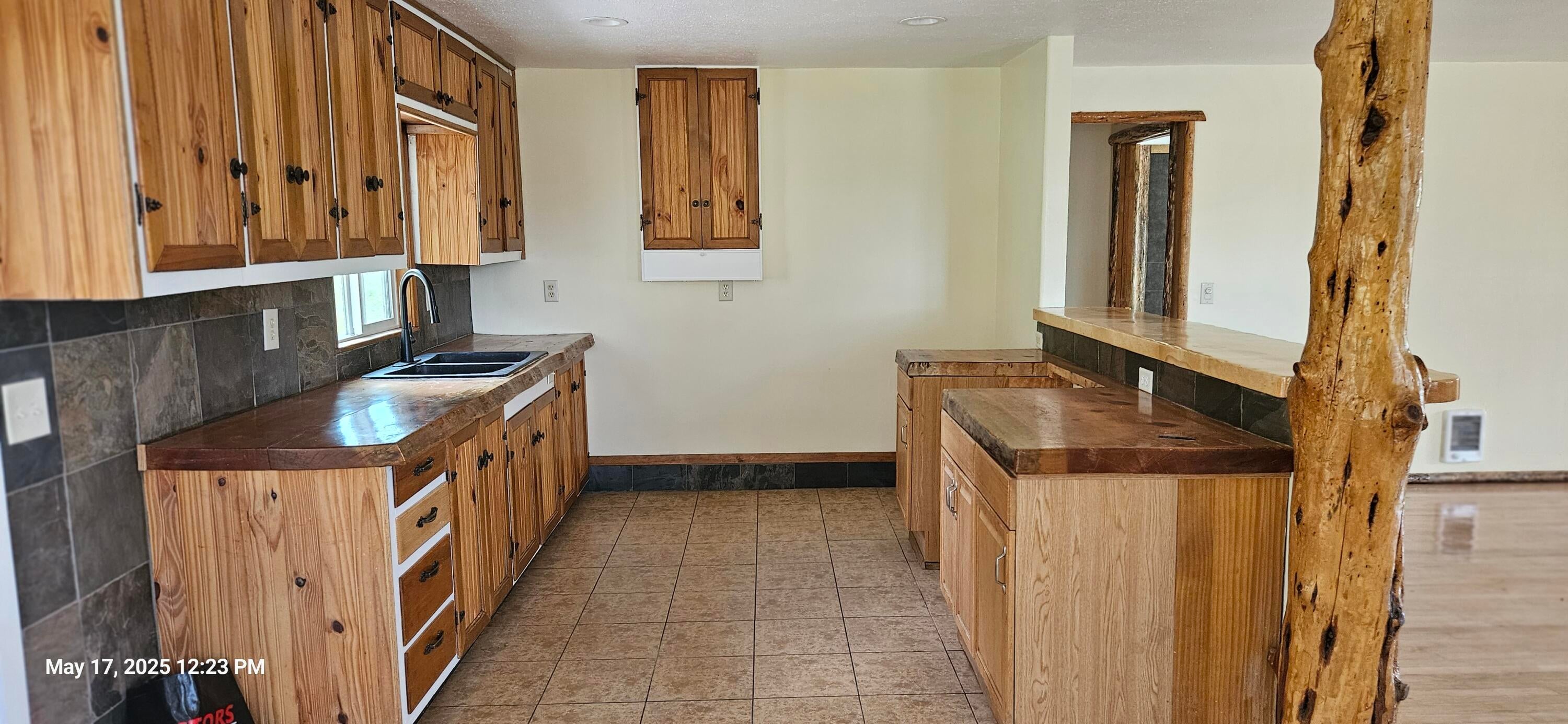 28205 Drews Road Chiloquin, OR 97624 - Photo 11 of 27 20250517_122336