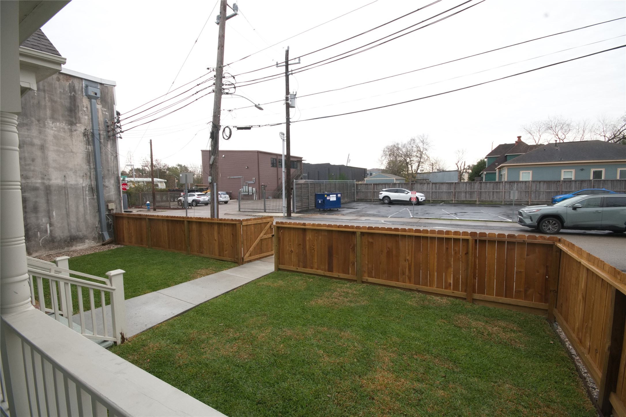 505 Winnie Street Houston, TX 77009 - Photo 5 of 29 Nice Greenspace and fenced Yard.