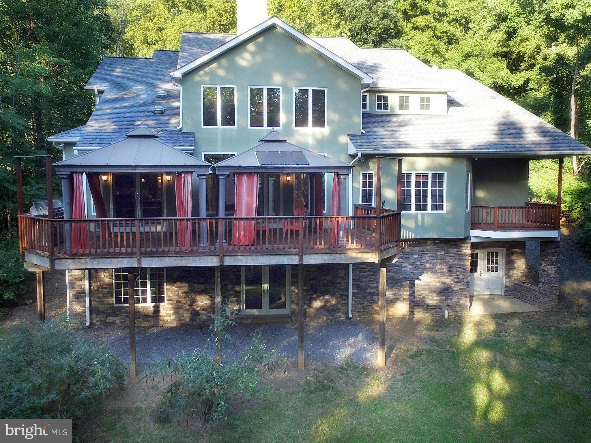 8952 Hawbottom Road Middletown, MD 21769 - Photo 5 of 30 Exterior (Rear)