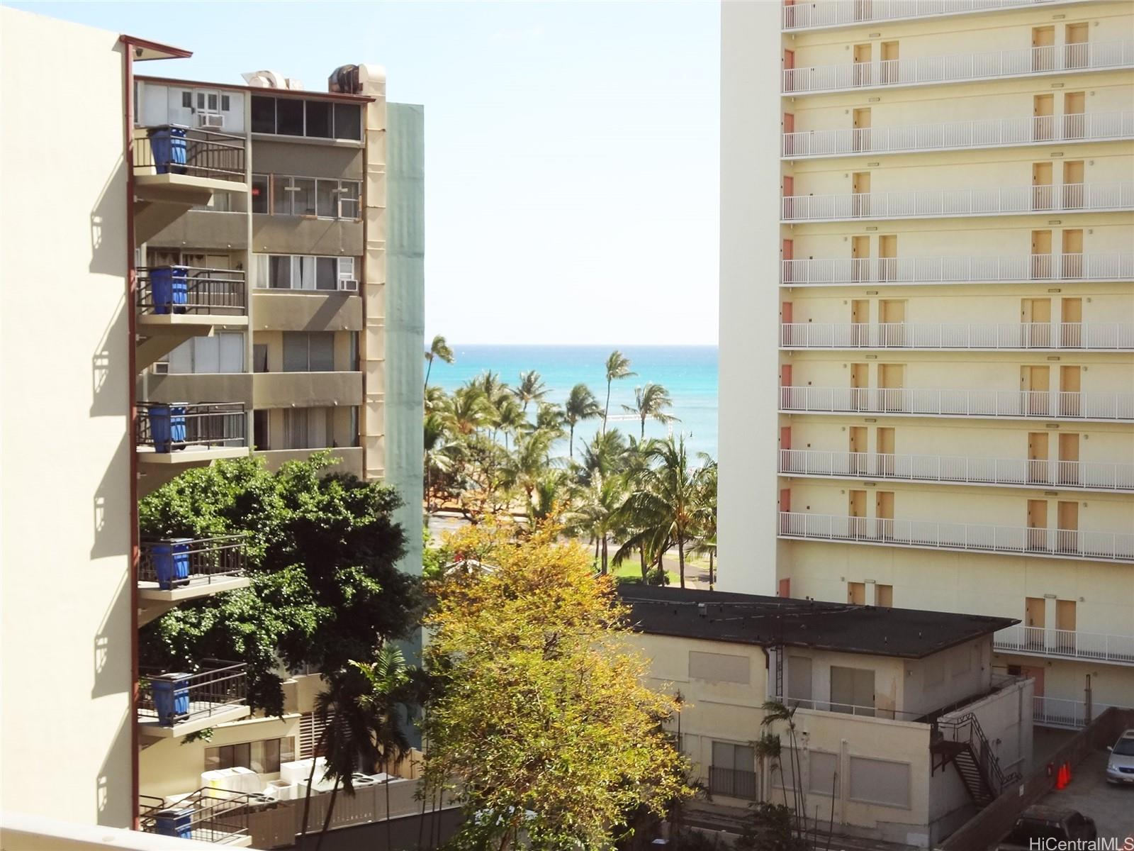 2572 Lemon Road, Unit 803 Honolulu, HI 96815 - Photo 3 of 6