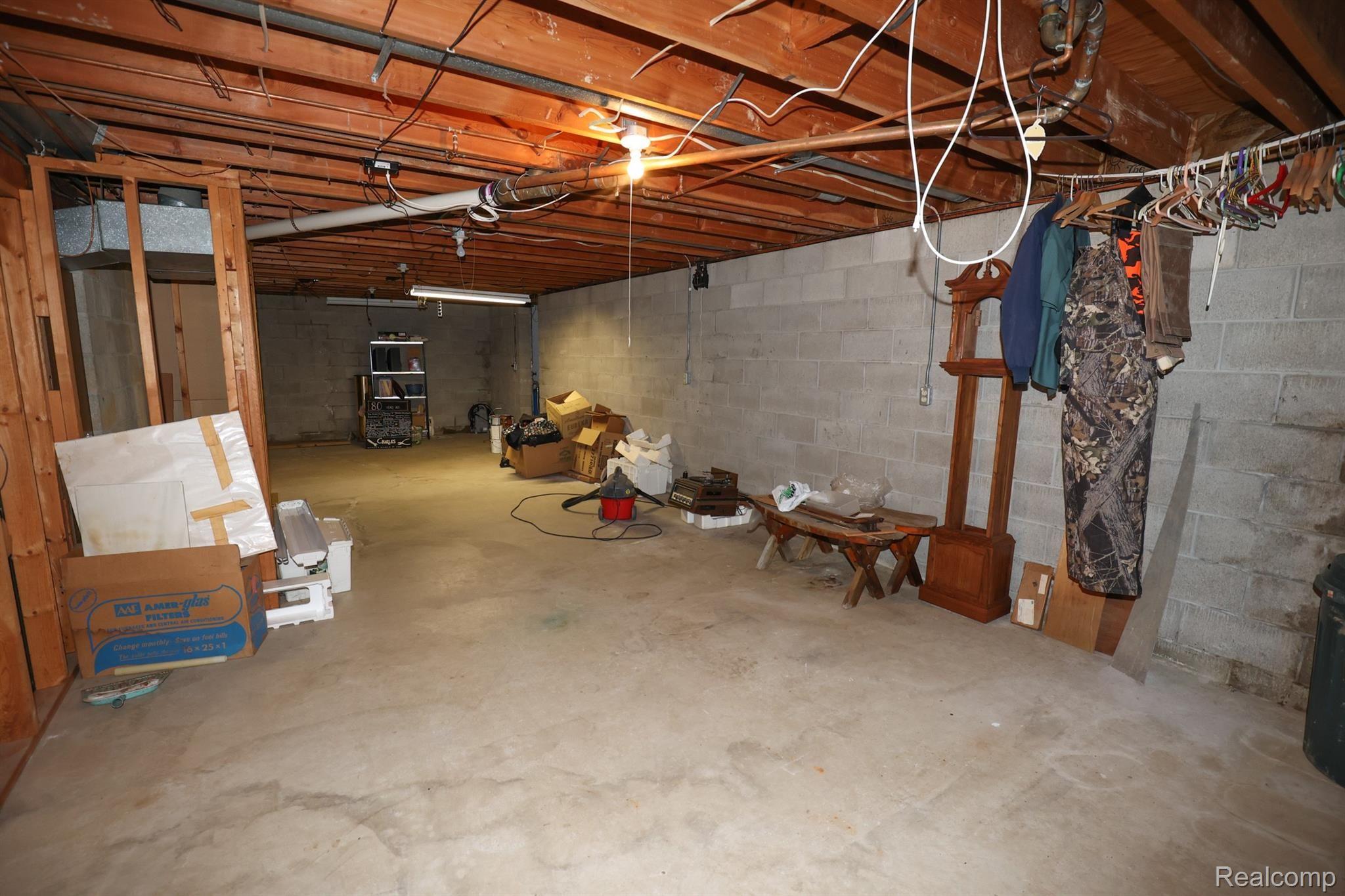 5896 Cobb Road Lapeer, MI 48446 - Photo 23 of 42 182A3158.jpg