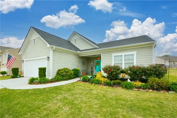 $379,990 | 233 Trail Winds Drive, Bethlehem, GA 30620