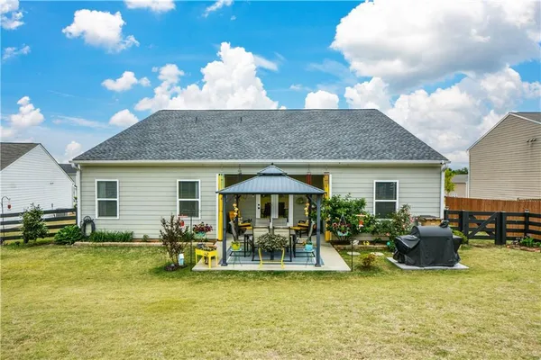 $379,990 | 233 Trail Winds Drive, Bethlehem, GA 30620