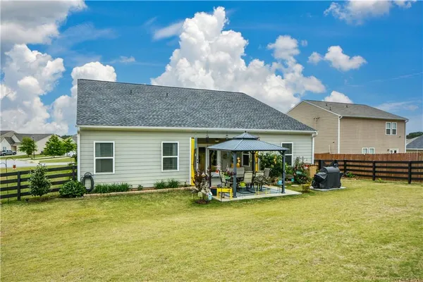 $379,990 | 233 Trail Winds Drive, Bethlehem, GA 30620