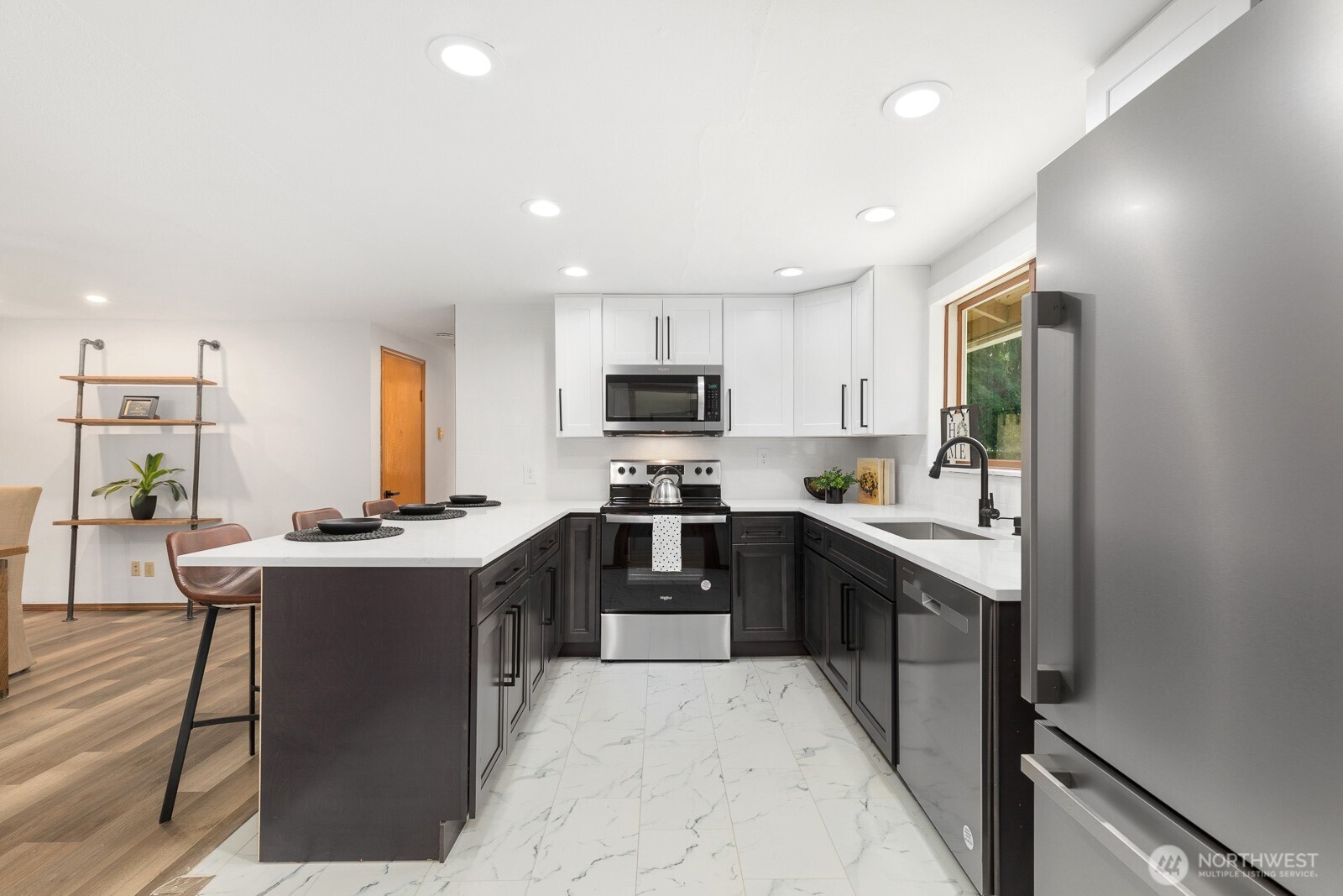 11122 Angeline Road East Bonney Lake, WA 98391 - Photo 16 of 40 Gallery Image 16