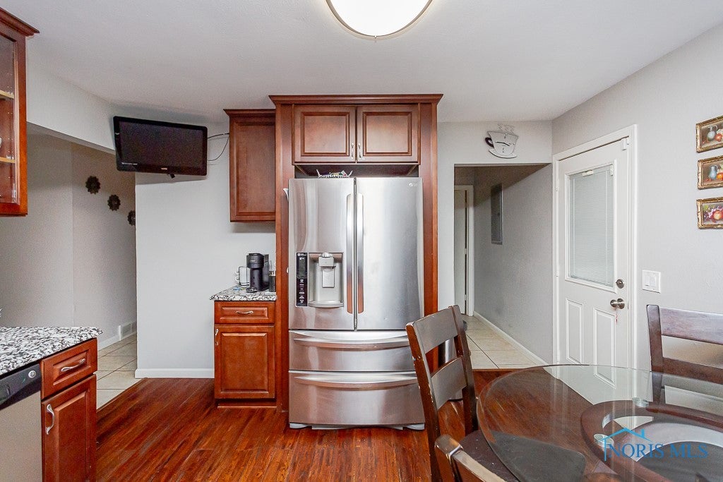 635 Jean Road Toledo, OH 43615 - Photo 9 of 47 Gallery Image 9