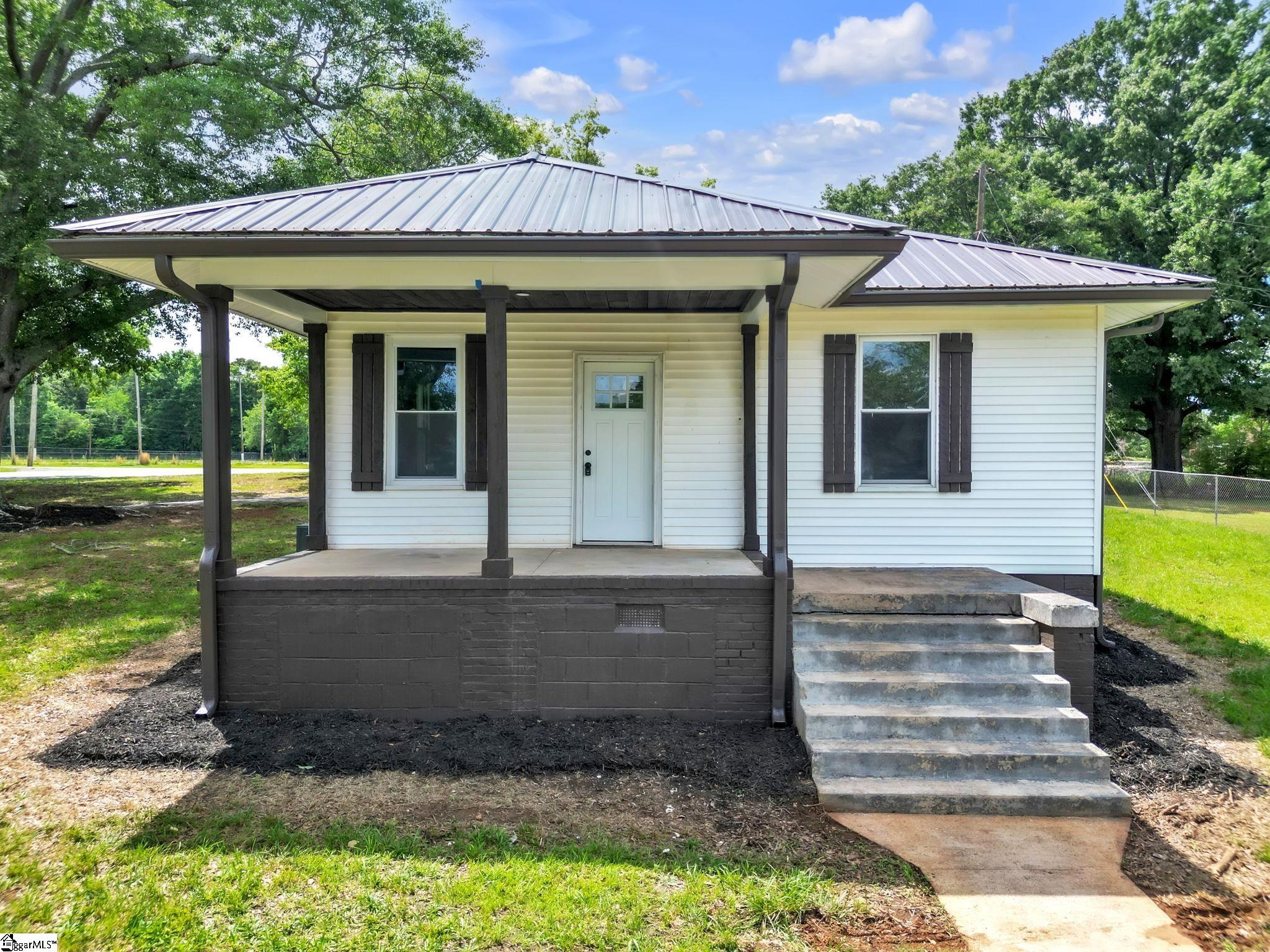 301 Anderson Street Pelzer, SC 29669 - Photo 1 of 31