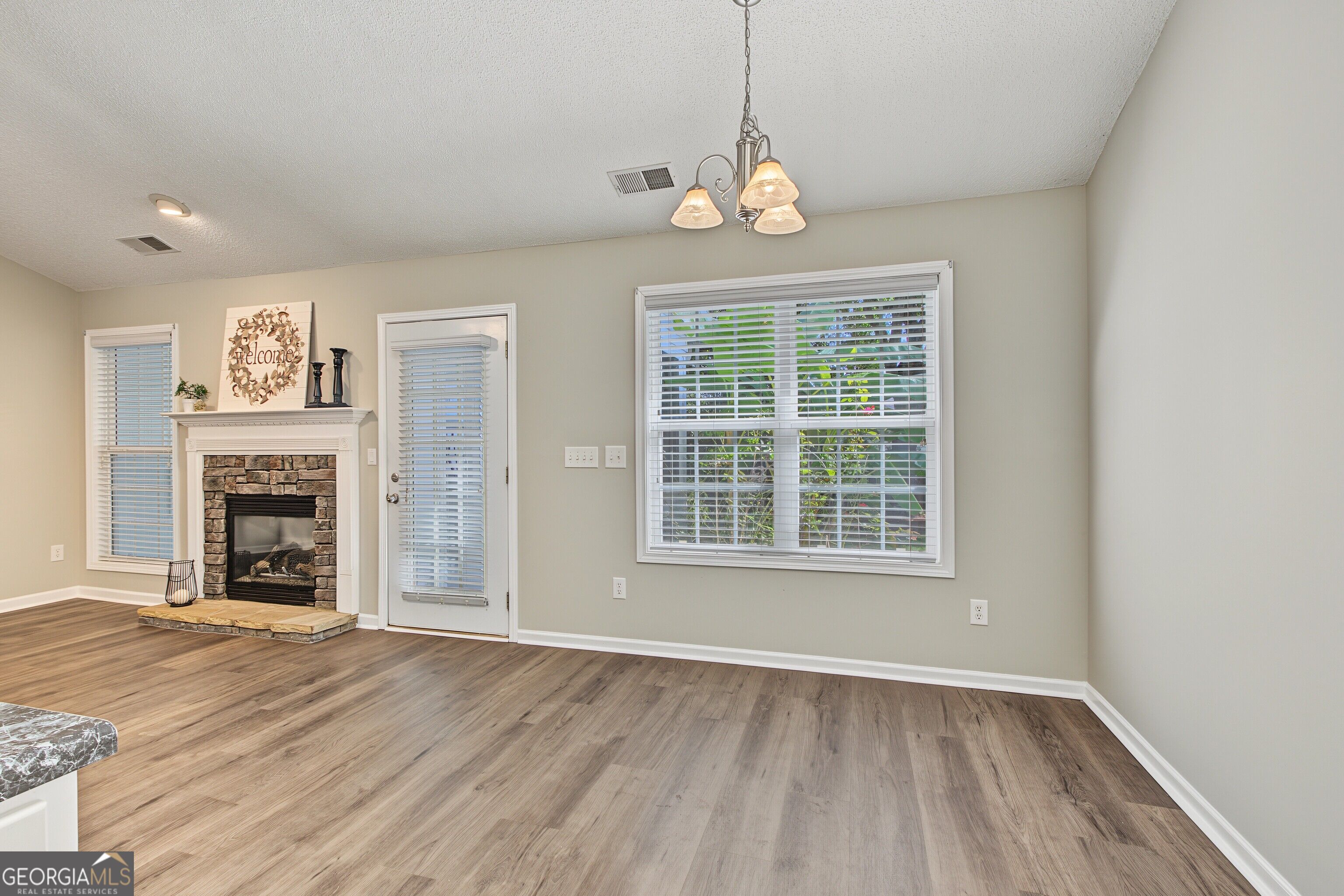 70 Green Spring Newnan, GA 30265 - Photo 16 of 64 Gallery Image 16