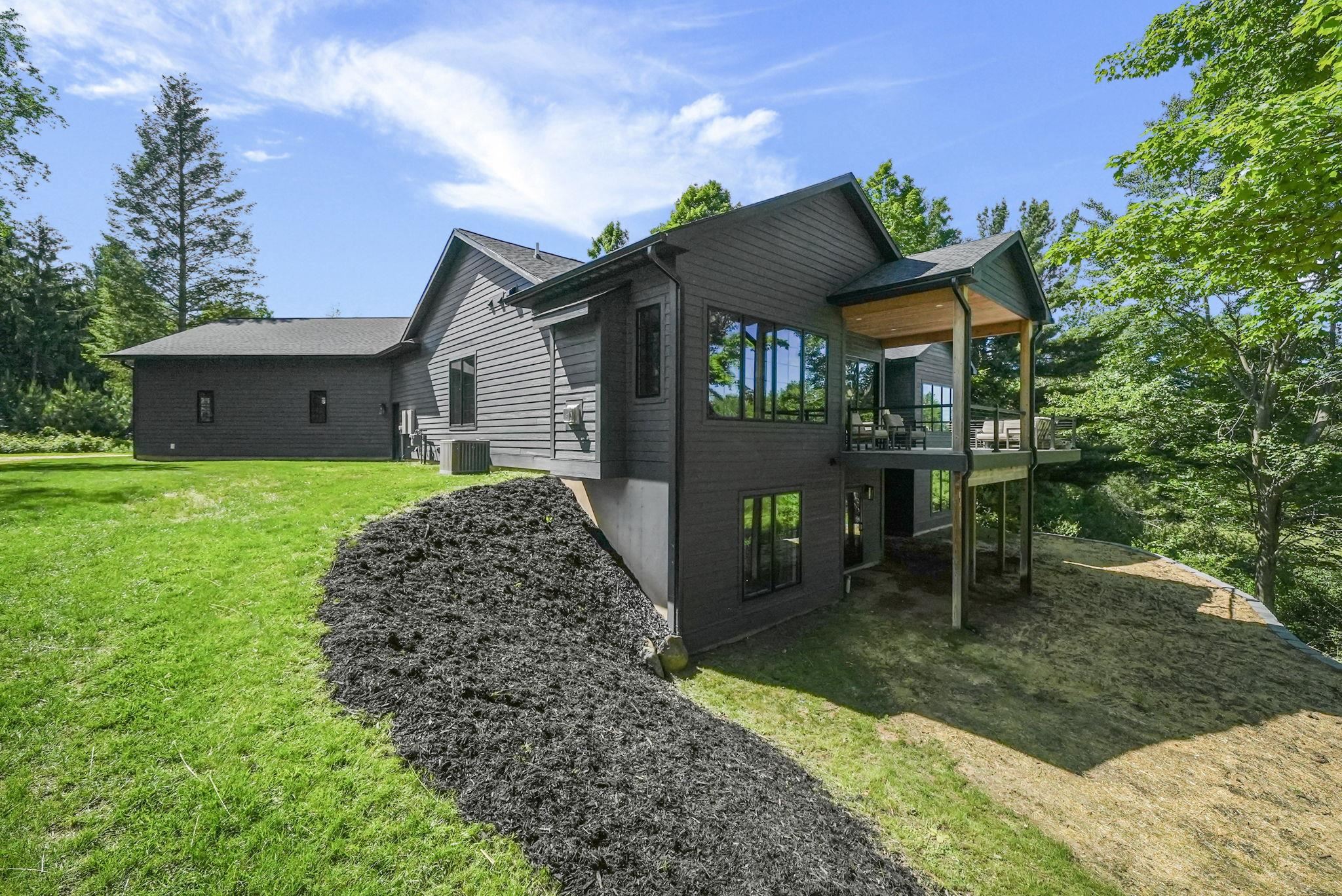677 Blueberry Ridge Traverse City, MI 49685 - Photo 56 of 62 1947011-3612fef0-34f0-4fd9-a818-f0819d5e0d20.JPG