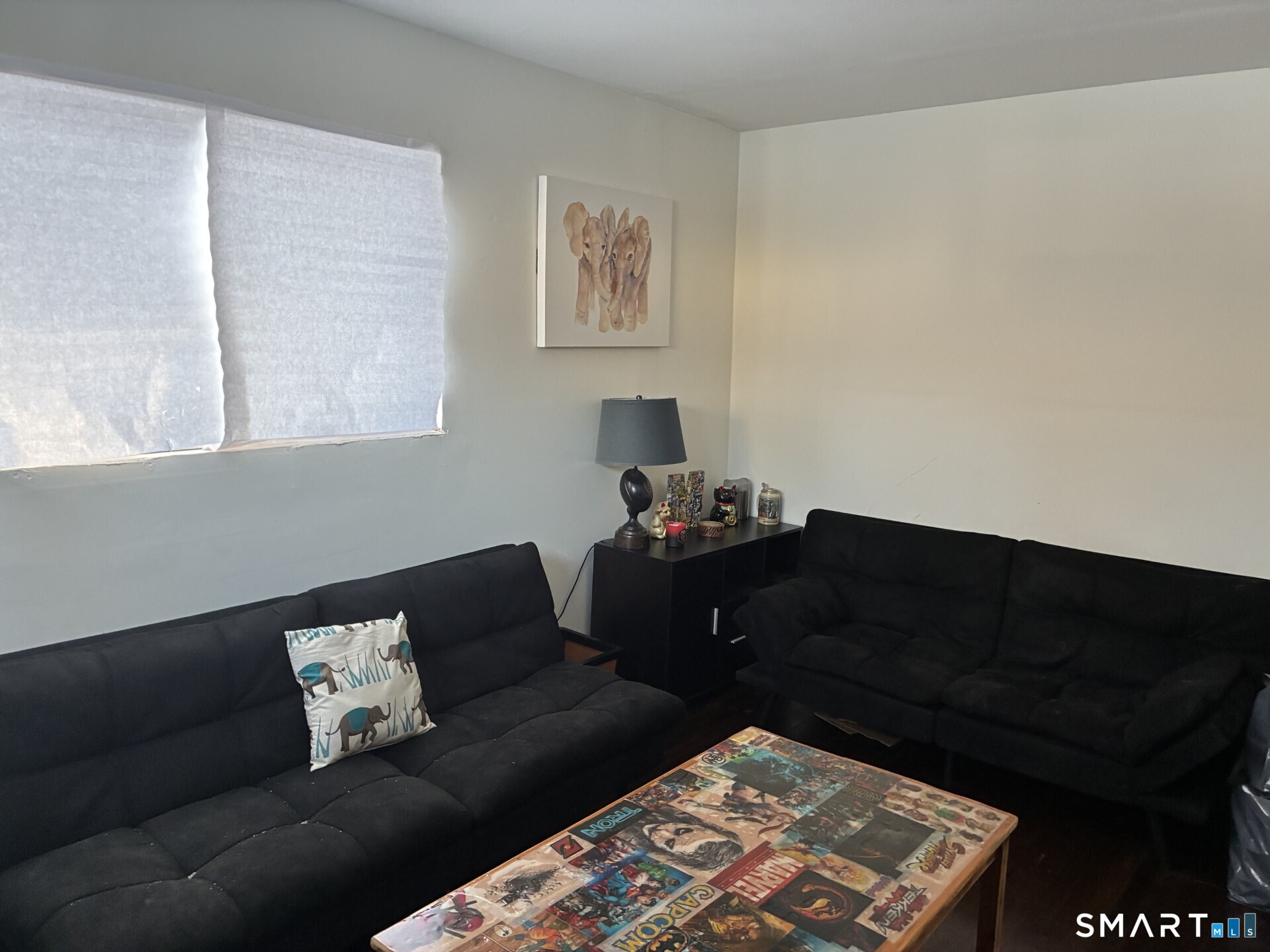 4 Shady Rest Boulevard Newtown, CT 06482 - Photo 20 of 34 a living room with furniture and a window