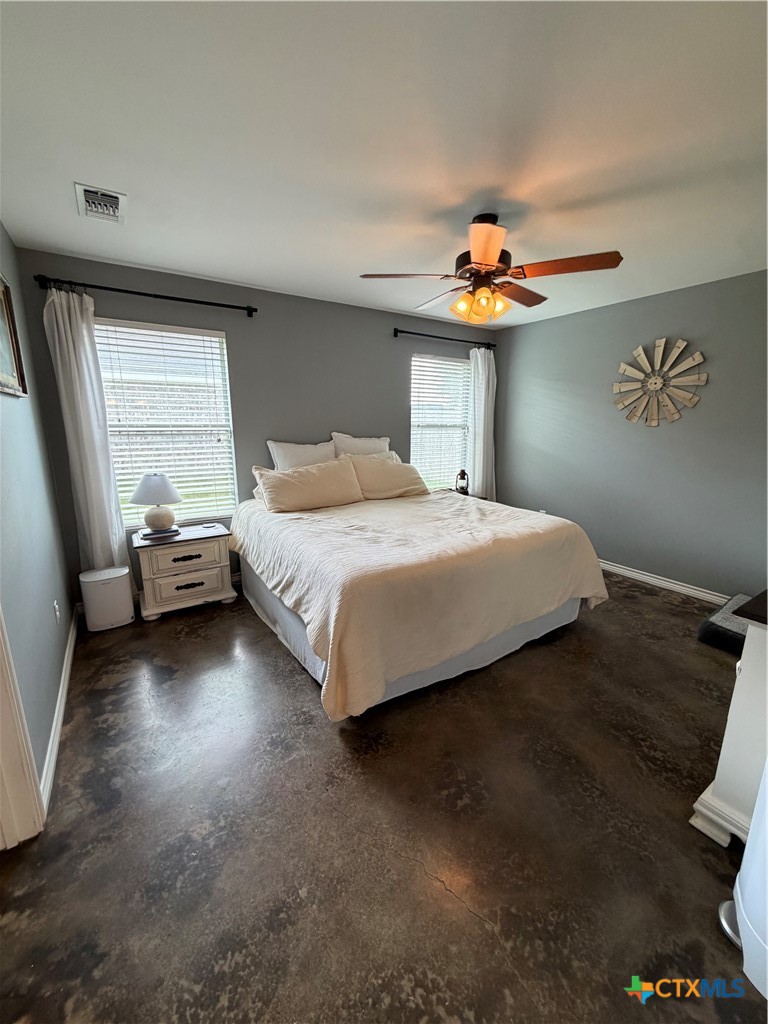 69 East Grouse Road Victoria, TX 77905 - Photo 21 of 28