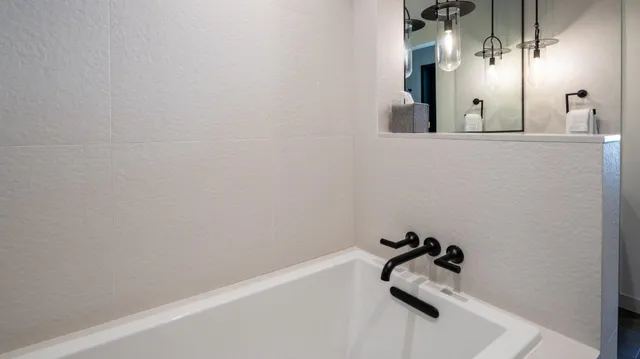 $2,560,000 | 69 Hourglass Drive, Unit 409, Stowe, VT 05672