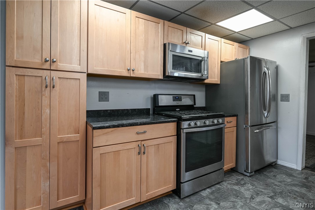 58 Burrstone Road New Hartford, NY 13417 - Photo 24 of 50