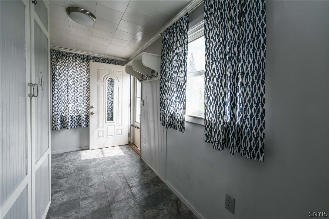 58 Burrstone Road New Hartford, NY 13417 - Photo 28 of 50