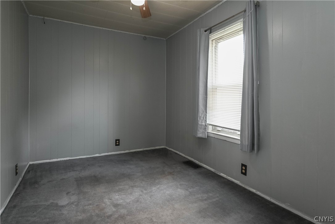 58 Burrstone Road New Hartford, NY 13417 - Photo 32 of 50