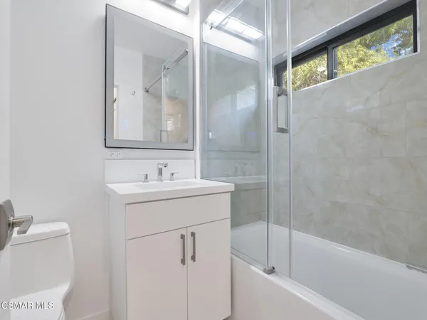 $1,500 | 3190 Los Robles Road, Unit D, Thousand Oaks, CA 91362