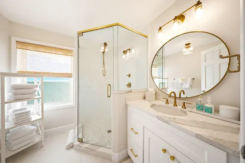 $2,875,000 | 77 Bay Drive, Key West, FL 33040