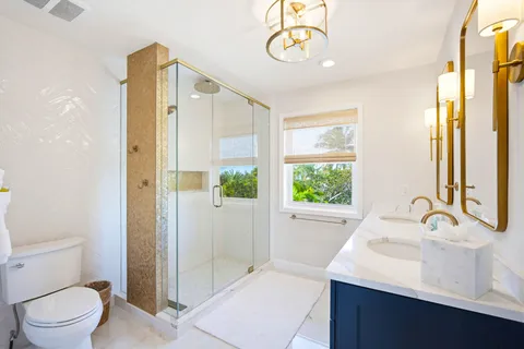 $2,875,000 | 77 Bay Drive, Key West, FL 33040