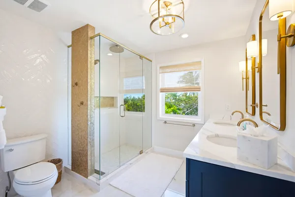 $2,735,000 | 77 Bay Drive, Key West, FL 33040