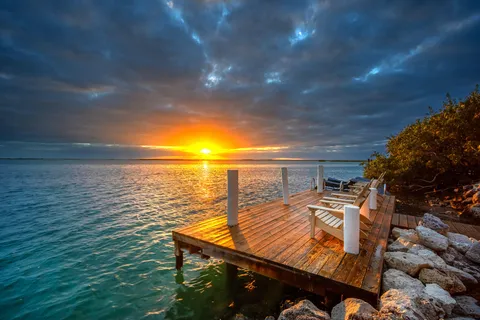 $2,875,000 | 77 Bay Drive, Key West, FL 33040