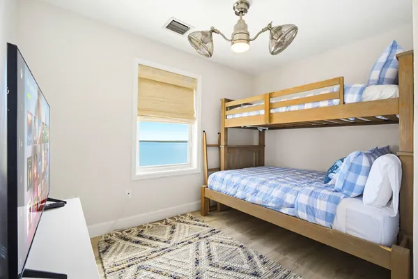 $2,735,000 | 77 Bay Drive, Key West, FL 33040