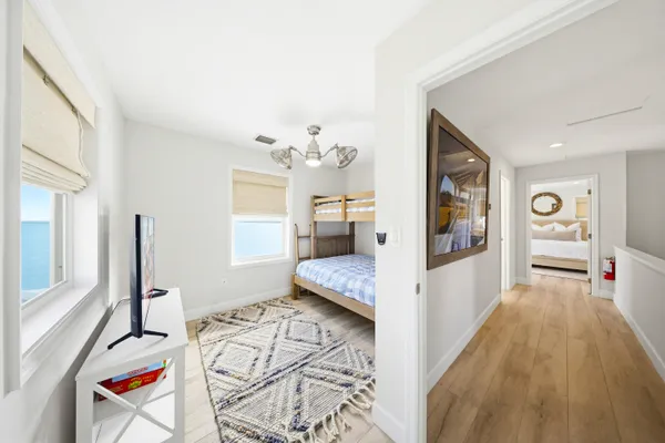 $2,735,000 | 77 Bay Drive, Key West, FL 33040