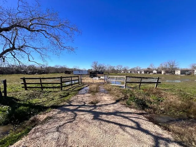 $750,000 | 0 Hatfield County Road, Pearland, TX 77581
