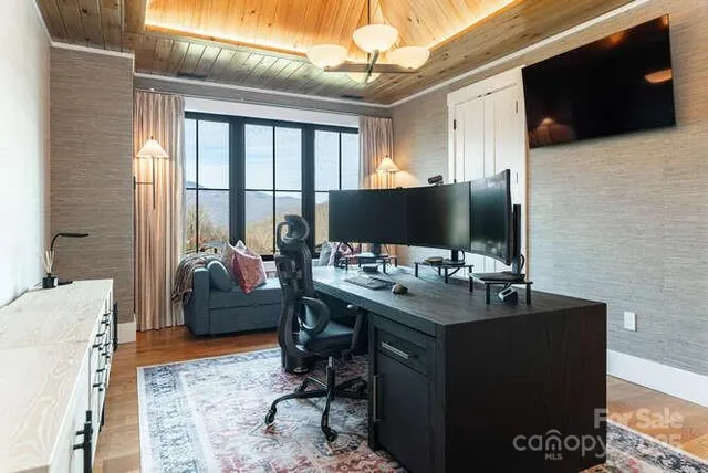 $2,950,000 | 131 Lodestone Drive, Sylva, NC 28779